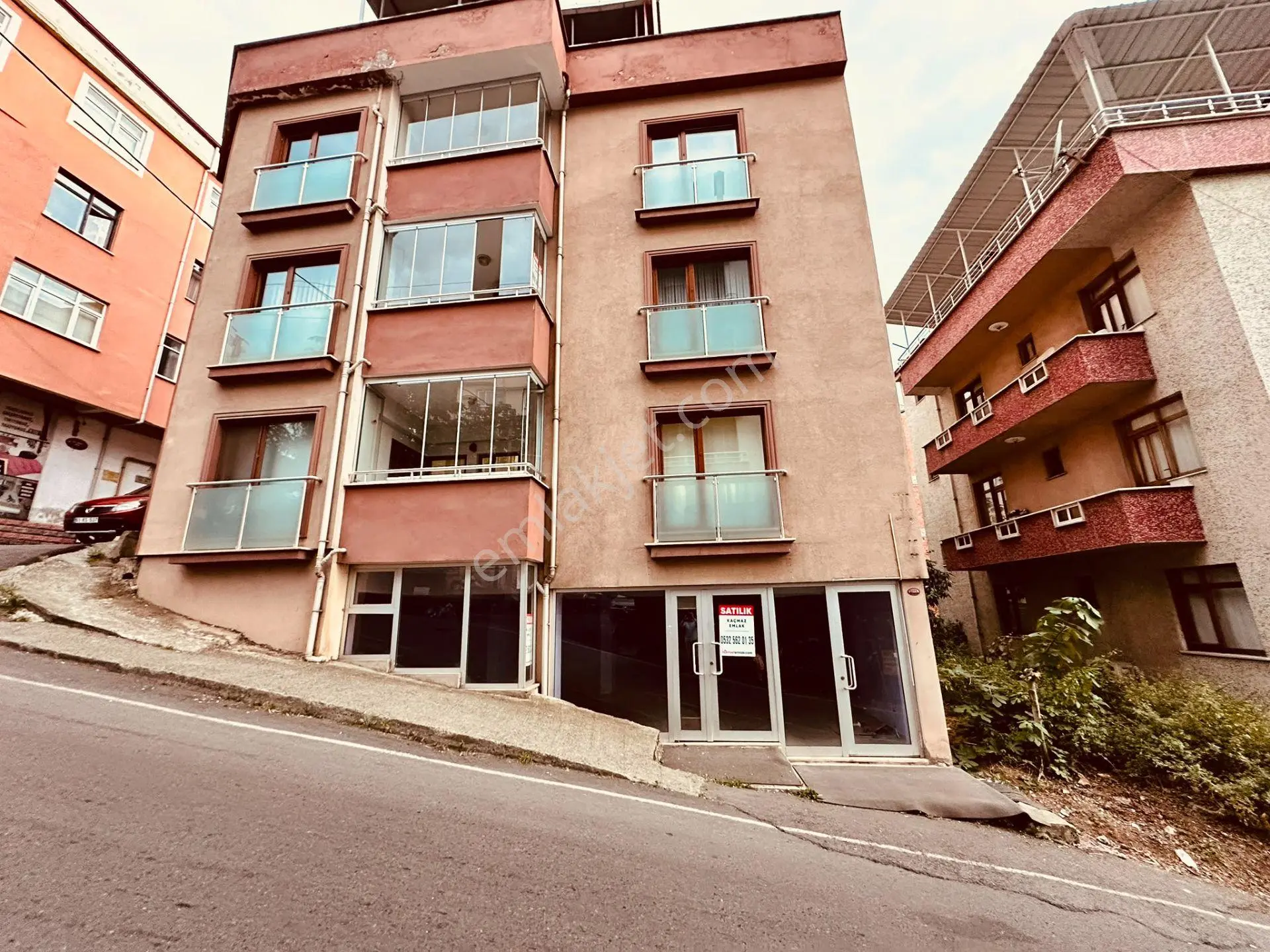 Trabzon Karşıyaka Da Satılık Ayrı Girişli Dubleks Daire - Görsel 2