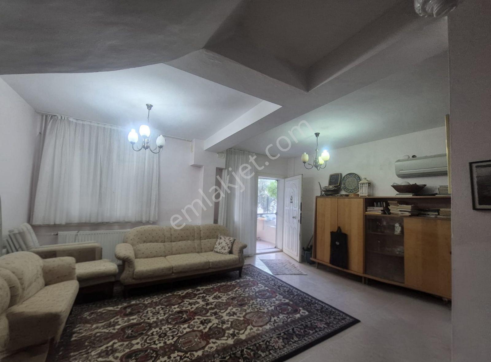 Dikili Çandarlı Satılık Tripleks Villa - Görsel 13