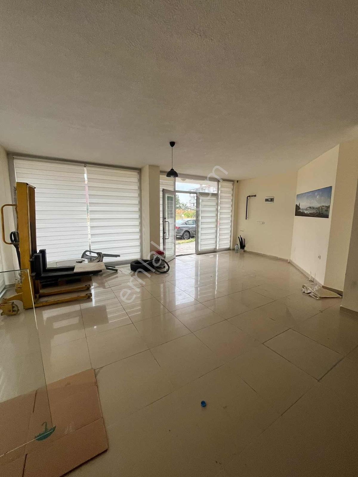 Aktaş'tan Hatip Mahallesi Cadde Üzeri Kiralık Dükkan 100m2 .!