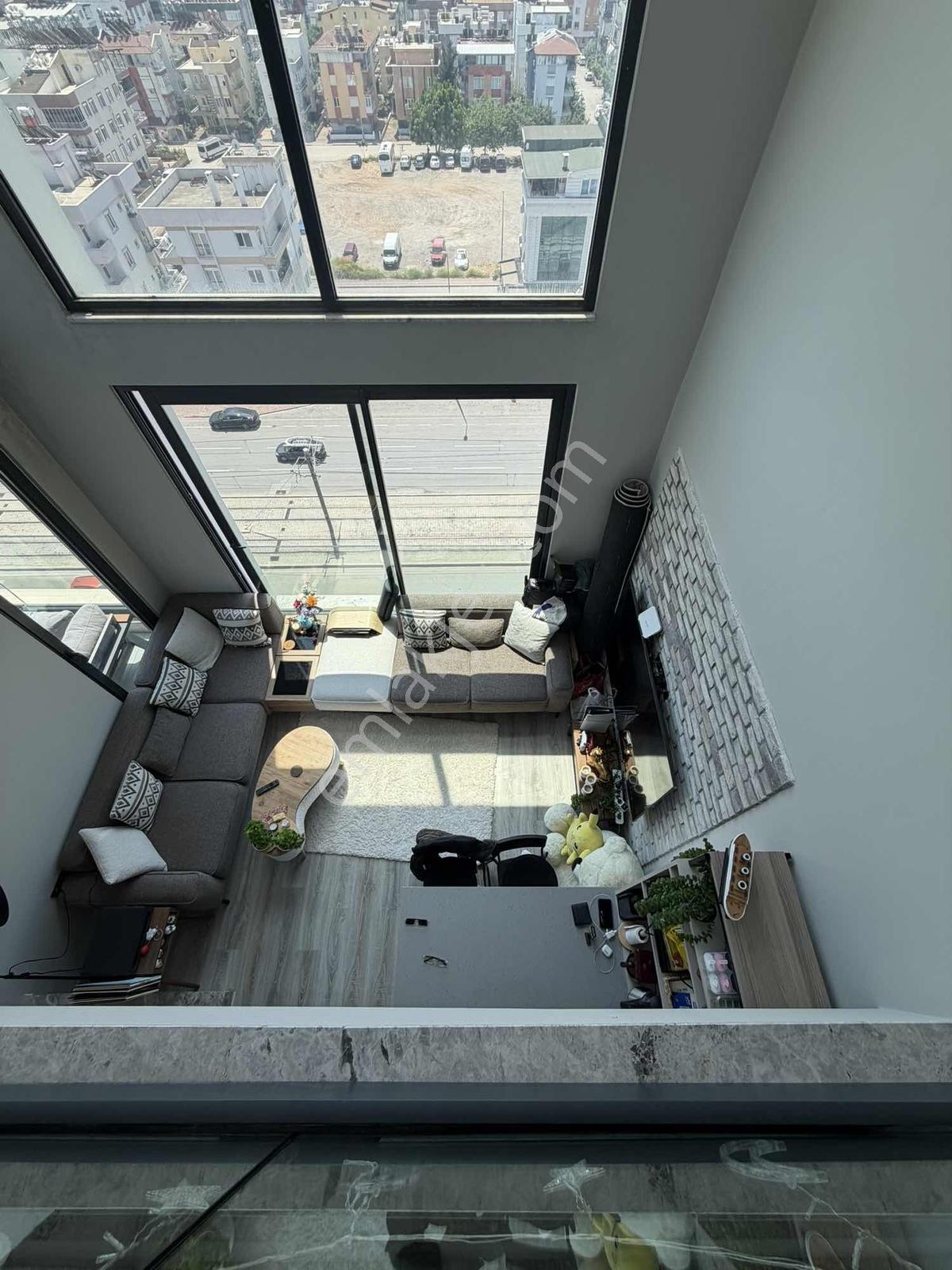 Sakarya Blv.de 93 M² Teraslı Loft 1+1 Daire - Görsel 16