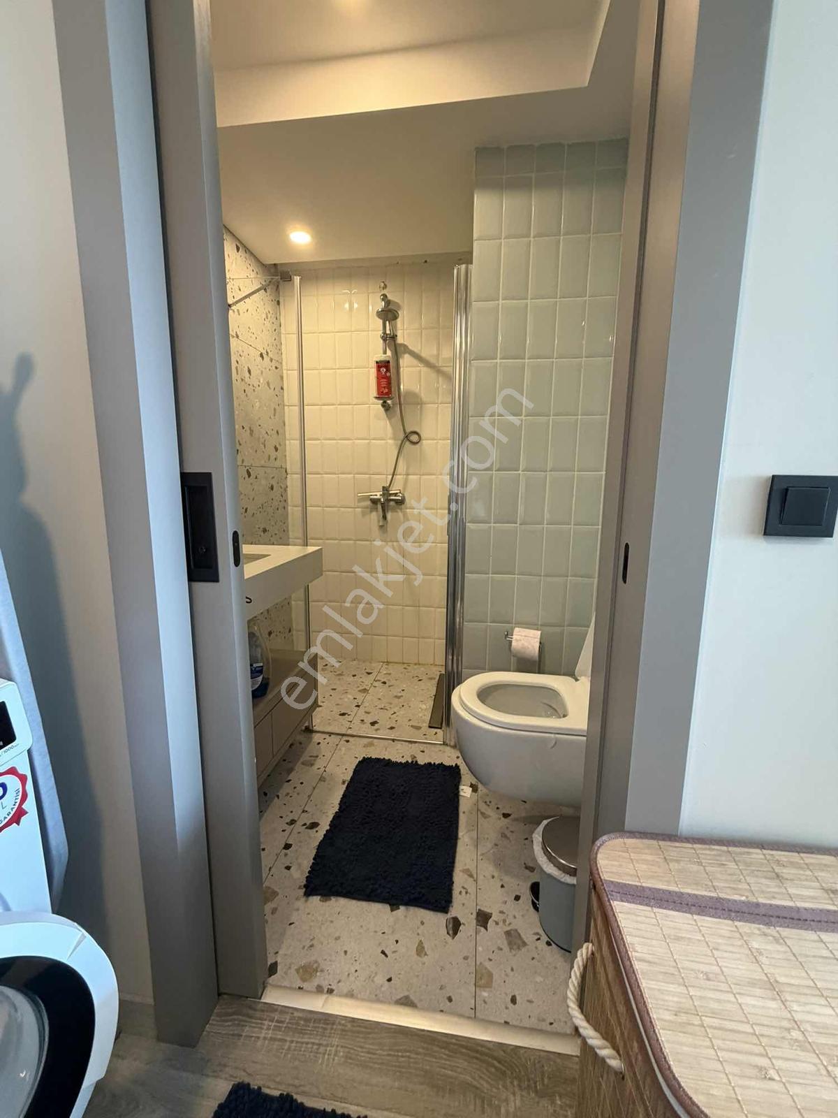 Sakarya Blv.de 93 M² Teraslı Loft 1+1 Daire - Görsel 18