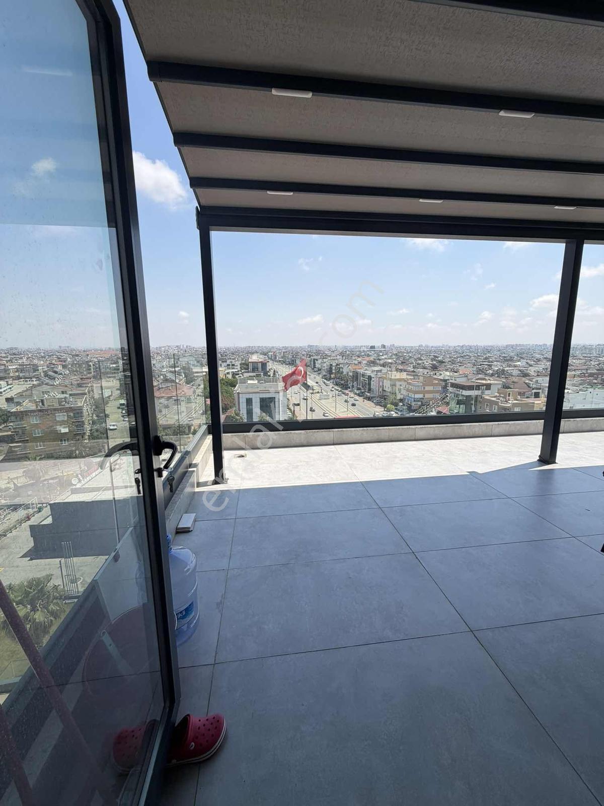 Sakarya Blv.de 93 M² Teraslı Loft 1+1 Daire - Görsel 7