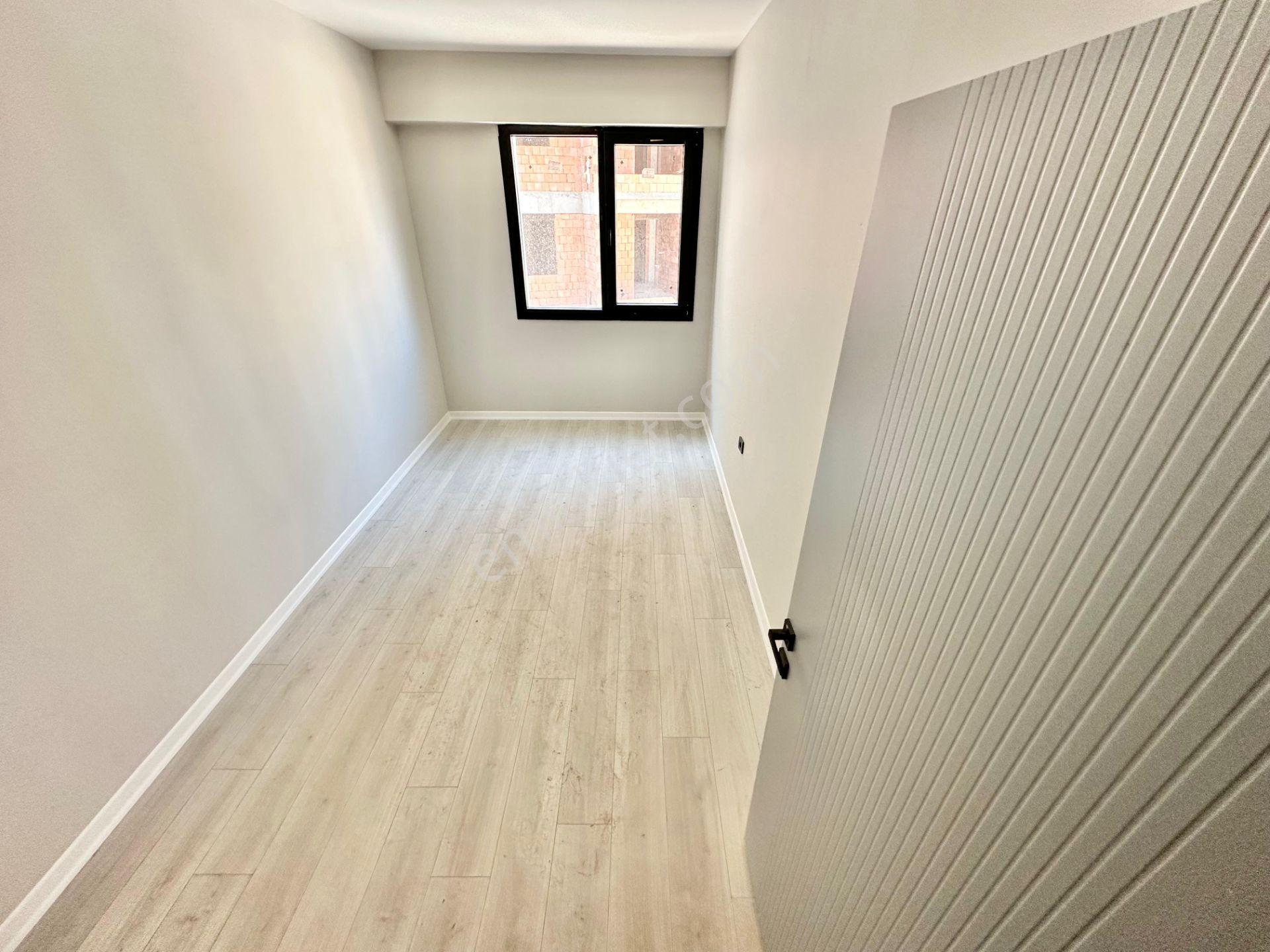 ꧁ay Emlaktan꧂kazdağları Eteklerinde Yüzme Havuzlu Deniz Manzaralı Ön Cephe Satılık 2+1 Lüks Daire - Görsel 26