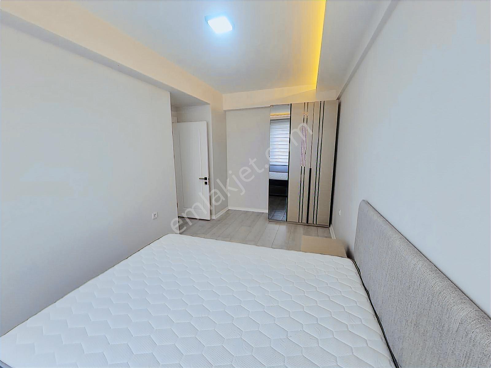 Sağlam Emlaktan Selçukluda Kiralık Eşyalı Lüks 2+1 Daire - Görsel 24