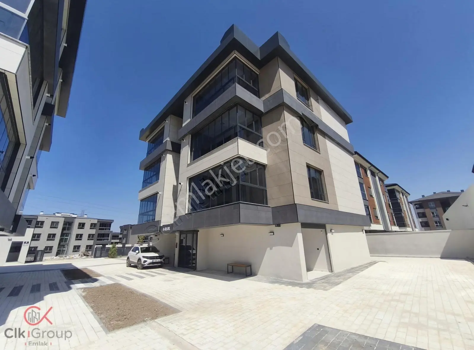 Clk Gm'den A.söğütönü'nde Site İçinde Özel Garajlı 2+1 Daire