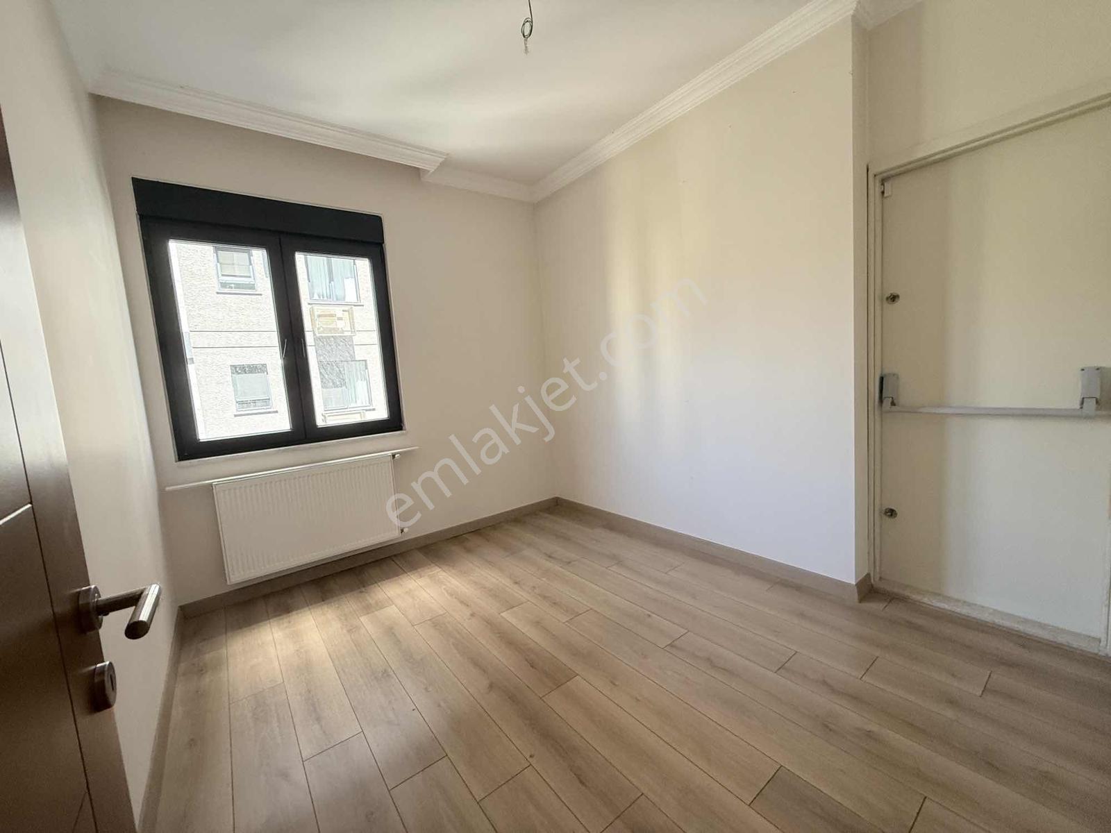 Suadiye Kaptan Arif Sokakta E.banyolu 3+1 135 M² - Görsel 18