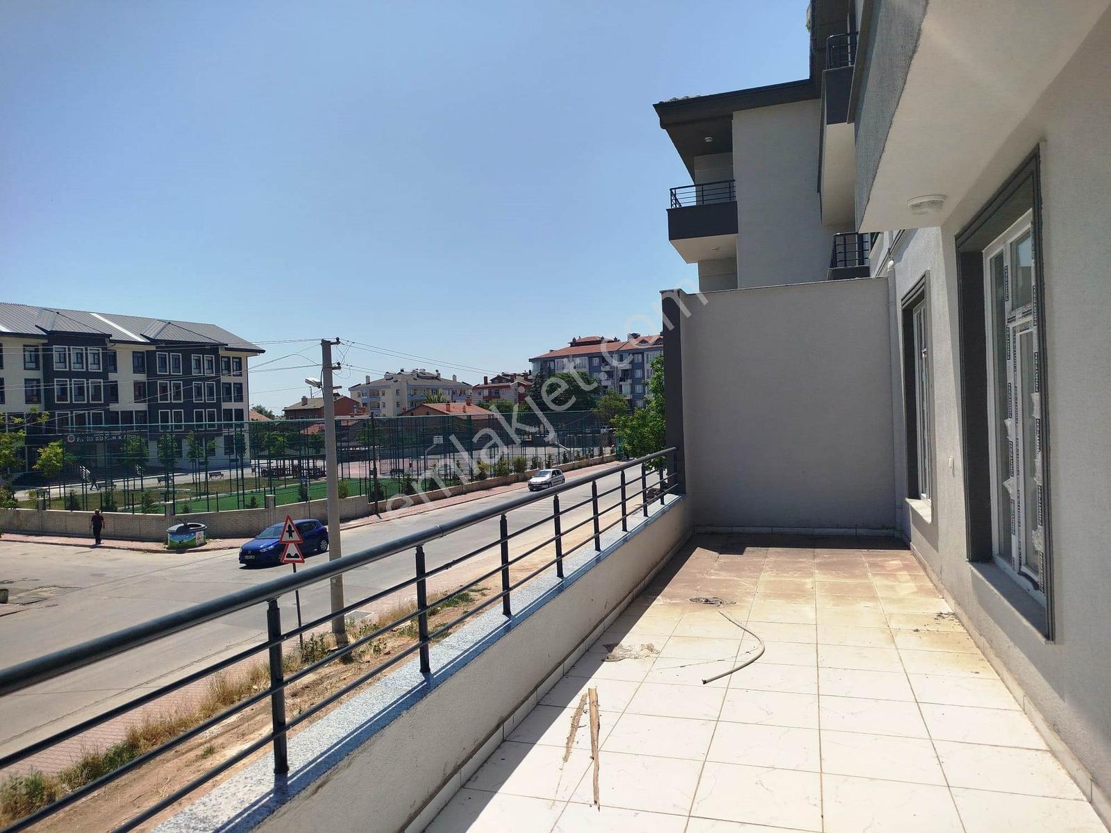 Baha'dan Gaziosmanpaşa Mh. Adliye Yakını Satılık Geniş 3+1 Dair - Görsel 17