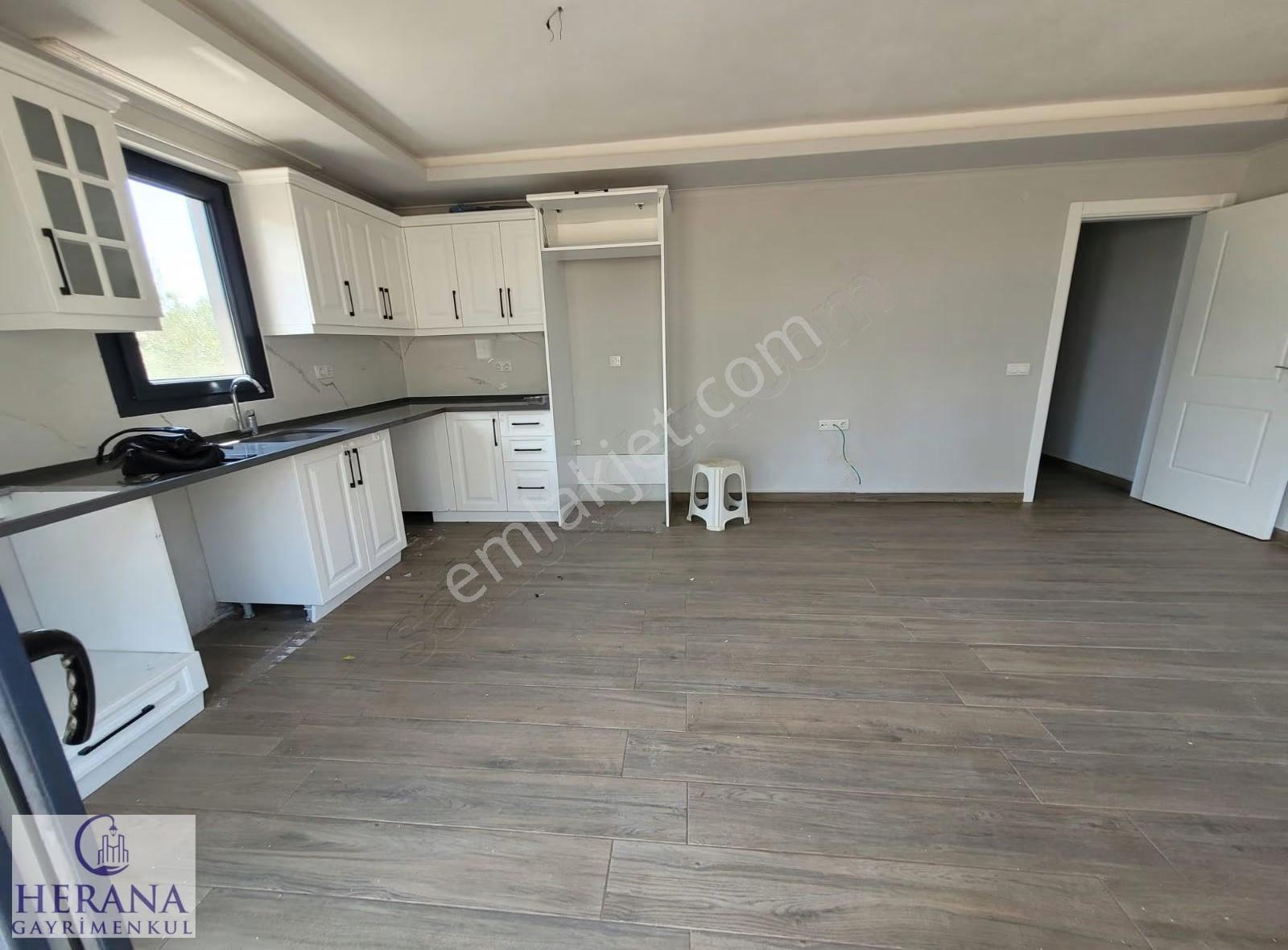 Fethiye Çamköy'de Müstakil Girişli Bahçe Kullanımlı 2+1 - Görsel 12