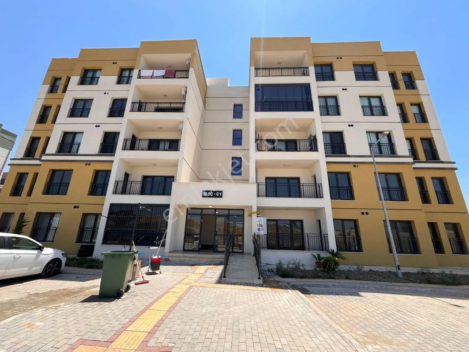 Şambayadı Toki Konutları 3+1 Kapalı Mutfak En Yakın Blok