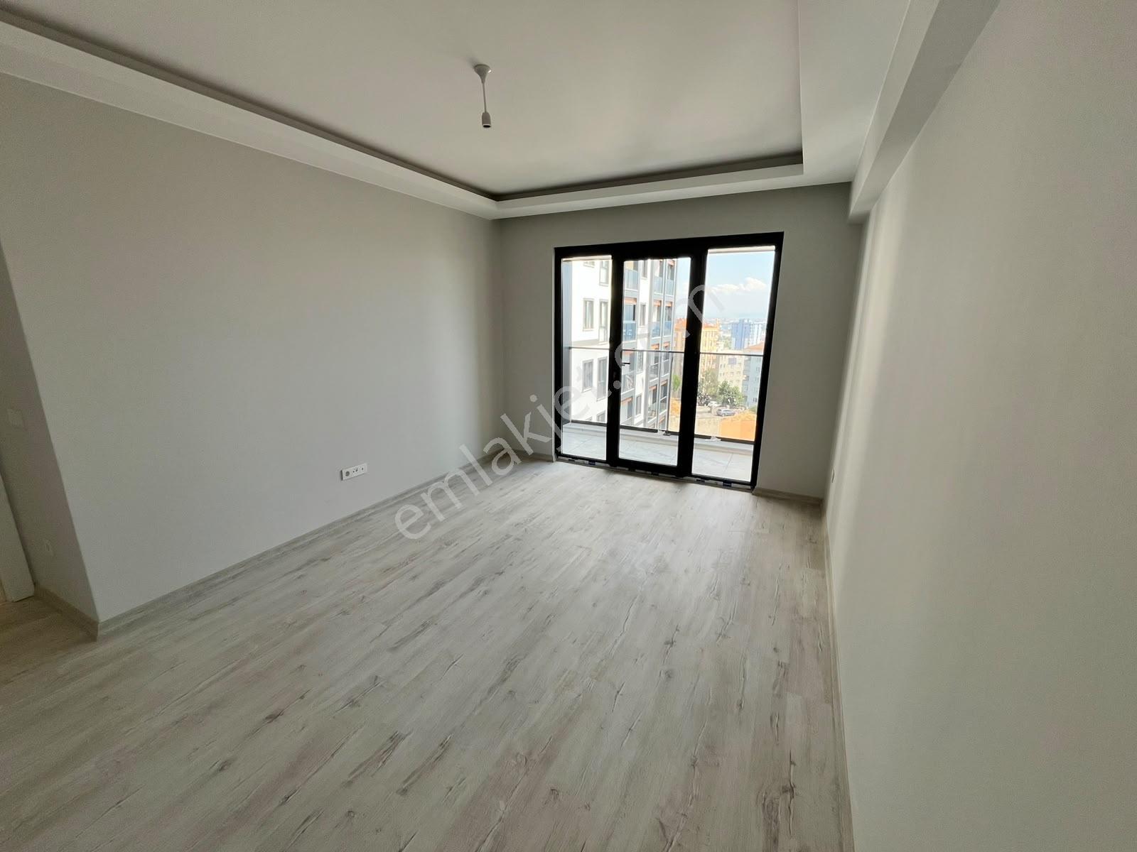 Pendik Doğu Mh Mir Metro Sitesi Deniz Manzaralı Kiralık Daire2+1 - Görsel 18