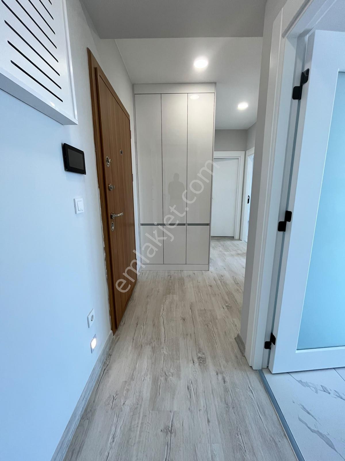 Pendik Doğu Mh Mir Metro Sitesi Deniz Manzaralı Kiralık Daire2+1 - Görsel 35