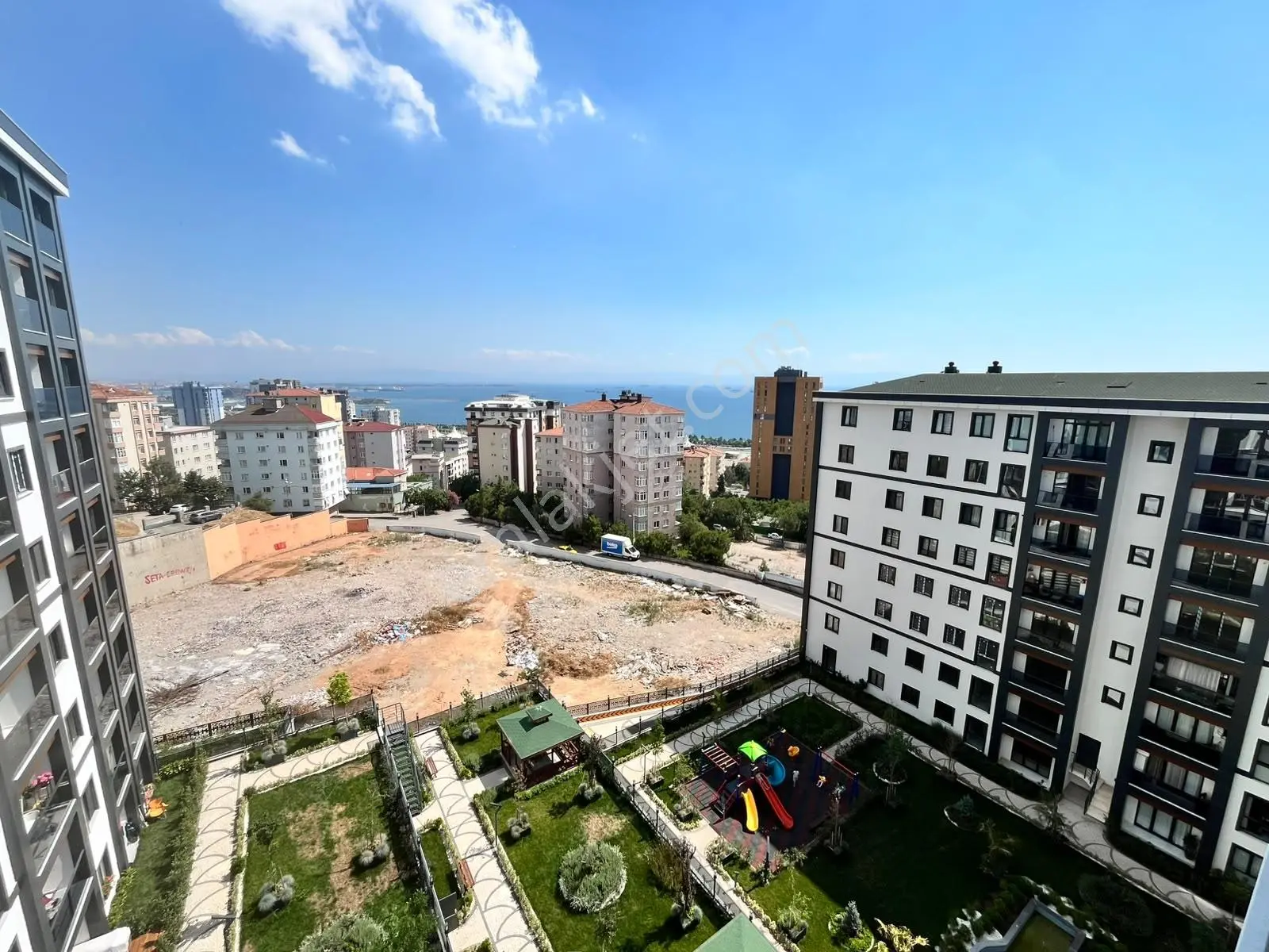 Pendik Doğu Mh Mir Metro Sitesi Deniz Manzaralı Kiralık Daire2+1 - Görsel 3