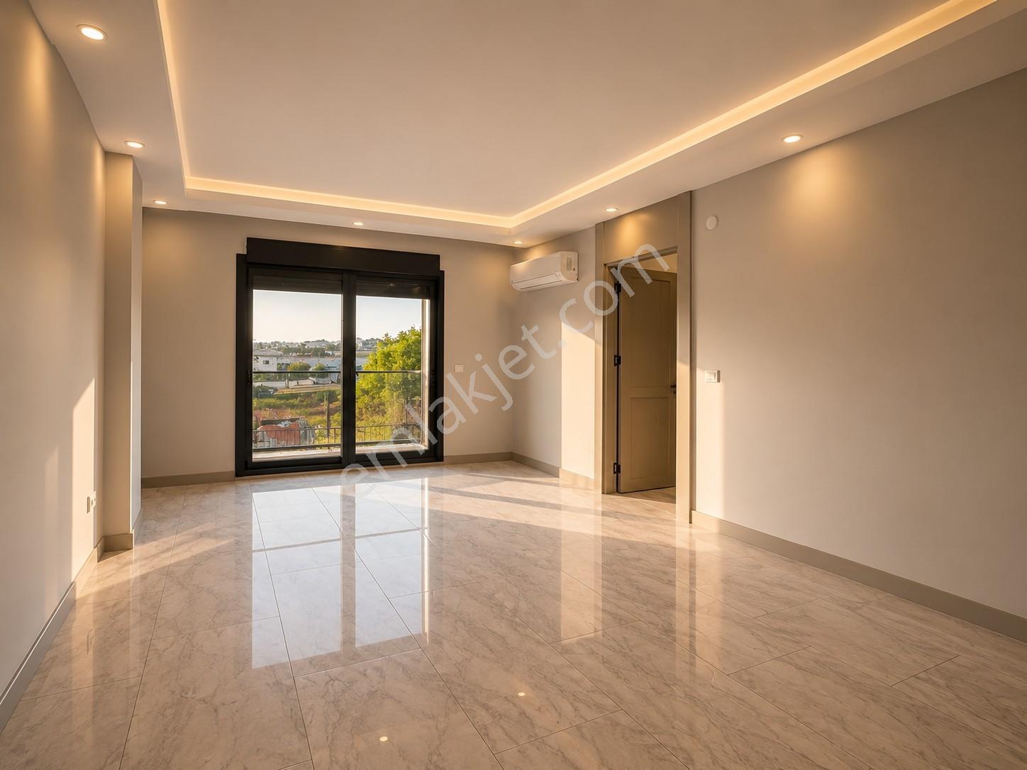 Beylikdüzü Live Yapı'dan Özel Havuzlu Geniş Bahçeli Lüks Villa - Görsel 3