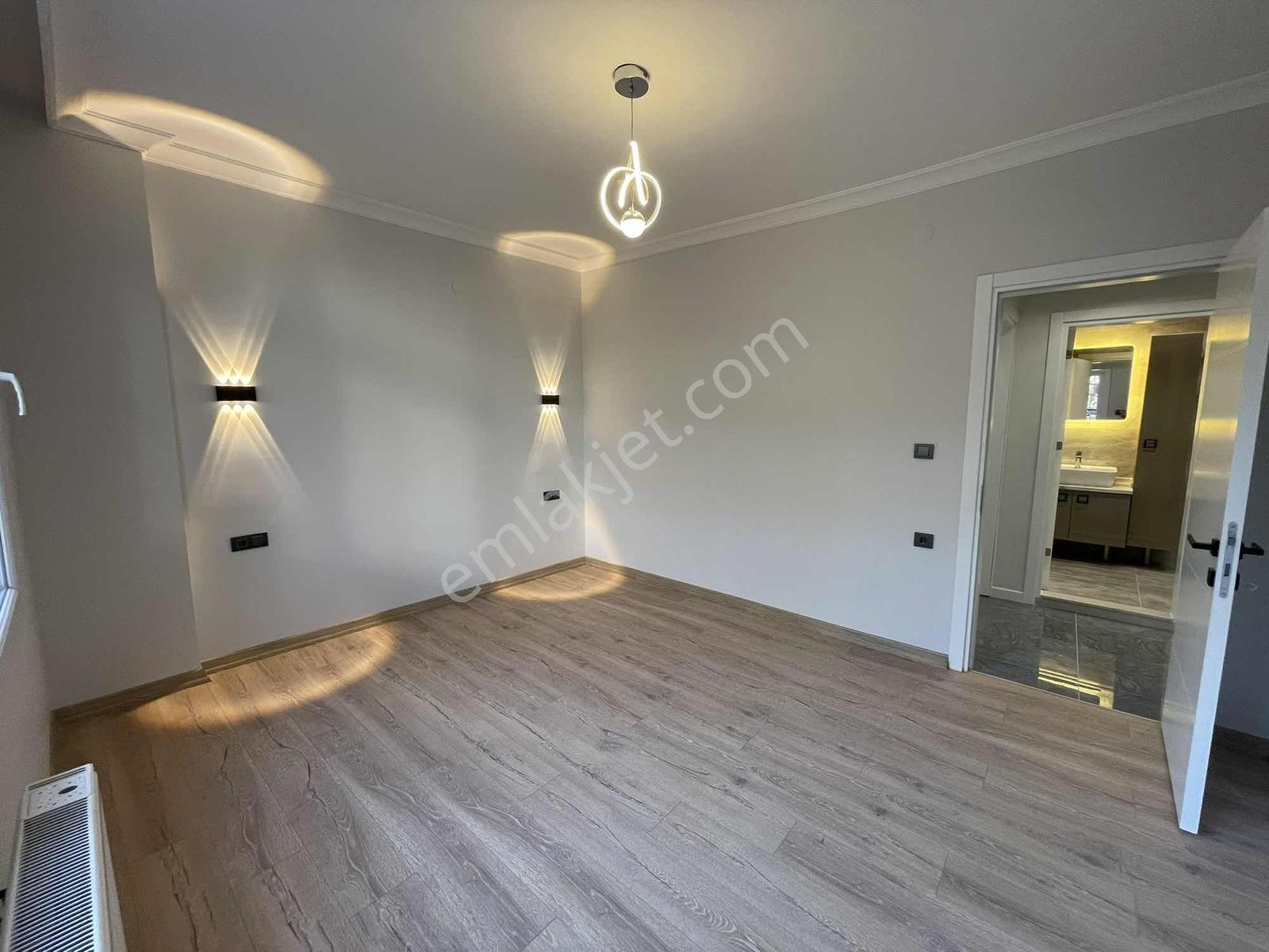 Türker Emlak | Basın Sitesi Mah. 3+1 110m2 Lüks Tadilatlı Daire - Görsel 16