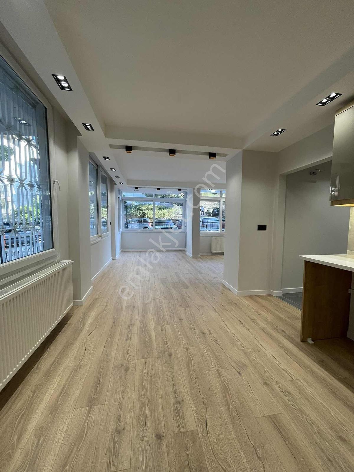 Türker Emlak | Basın Sitesi Mah. 3+1 110m2 Lüks Tadilatlı Daire - Görsel 3