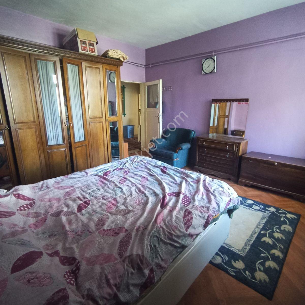 Kağıthane Merkez Mahallesi'nde Eşyalı 2+1 Kiralık Geniş Daire - Görsel 21
