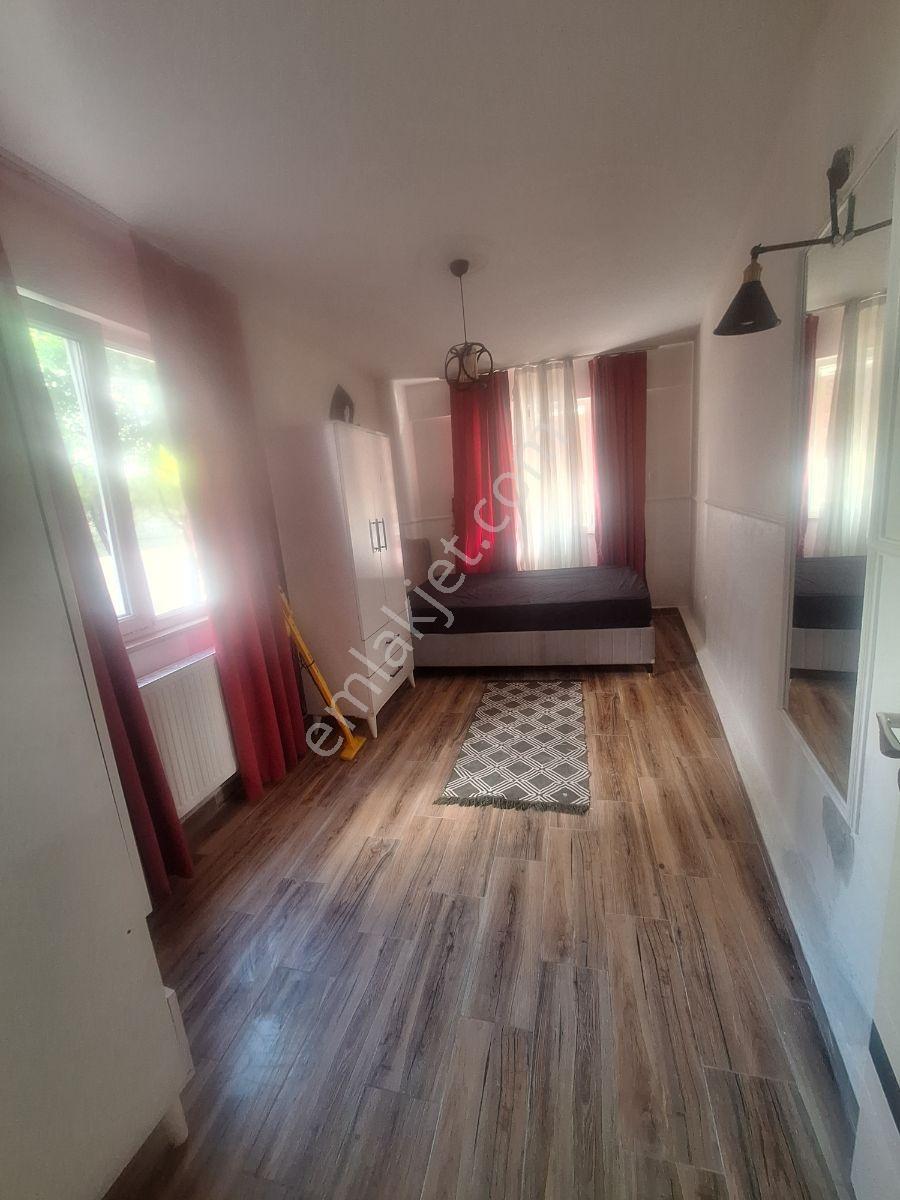 İncilipınarda Satılık Oturumluk Fırsat 1+1 Apart - Görsel 13