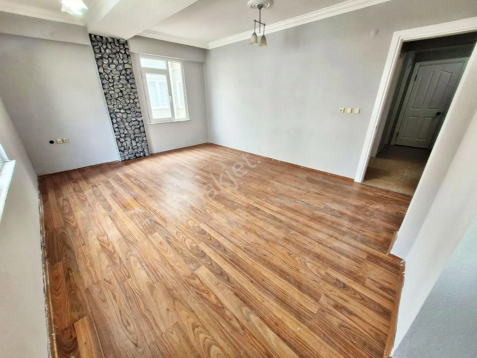 Aktif'ten Akçay'da Satılık Denize 300mt Arakat Ayrı Mutfaklı Geniş 2+1 Daire - Görsel 15