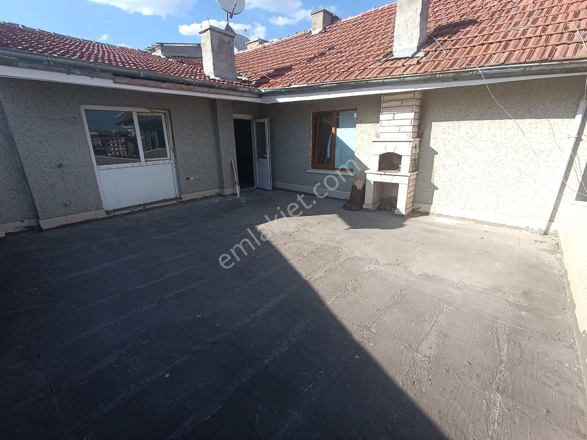 Etlik Şehir Hastanesi Yürüme Mesafesi 6+1 Bağımsız Boyalı Yapılı Teraslı Kiralık Daire - Görsel 9