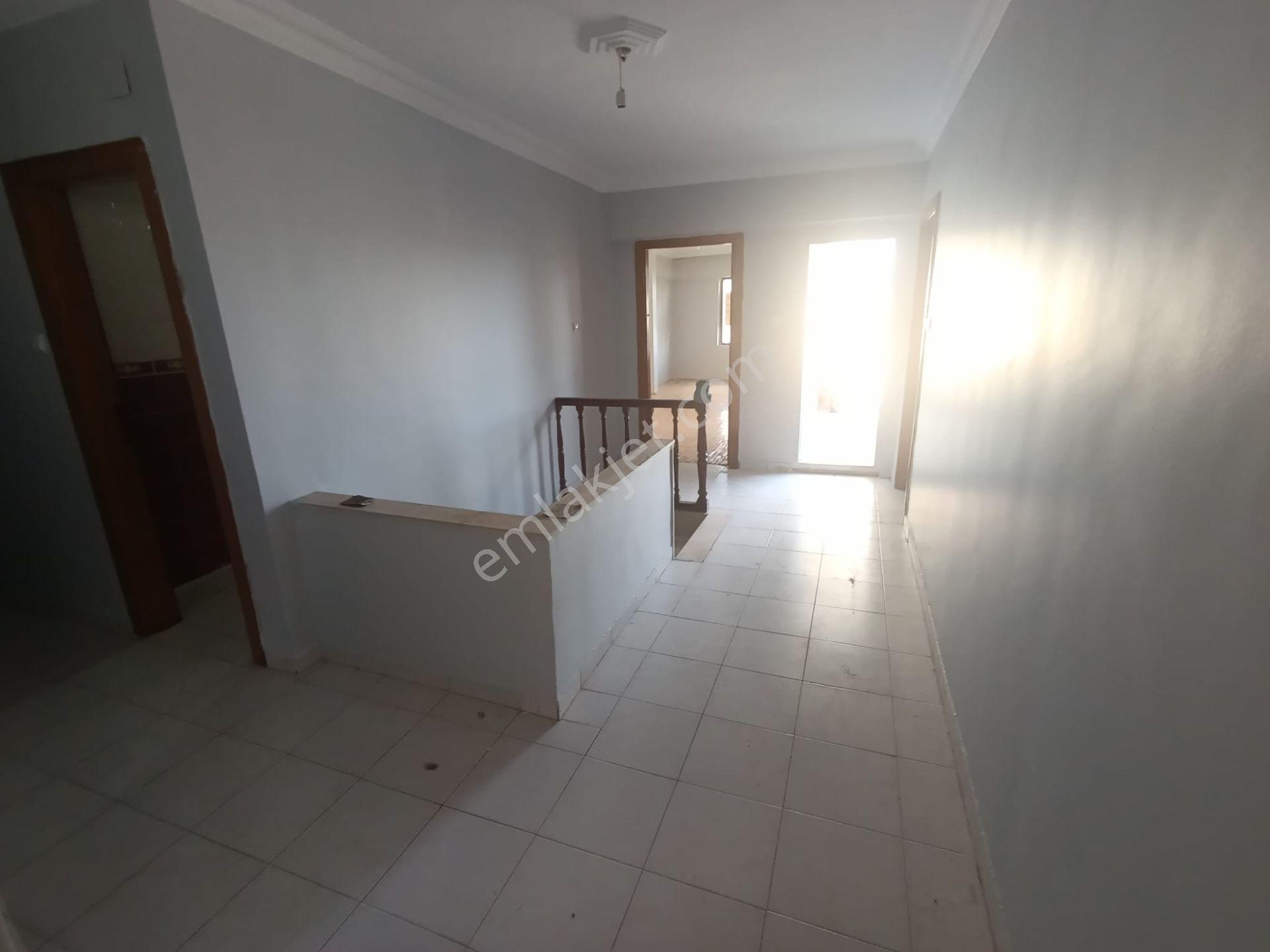 Etlik Şehir Hastanesi Yürüme Mesafesi 6+1 Bağımsız Boyalı Yapılı Teraslı Kiralık Daire - Görsel 33