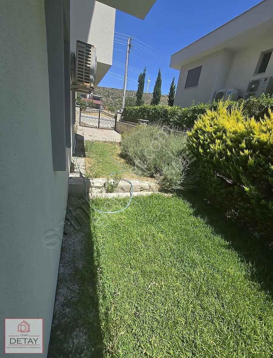 Çeşme'de Eşyalı Kiralık 5+1 Villa (deniz Manzaralı) - Görsel 21