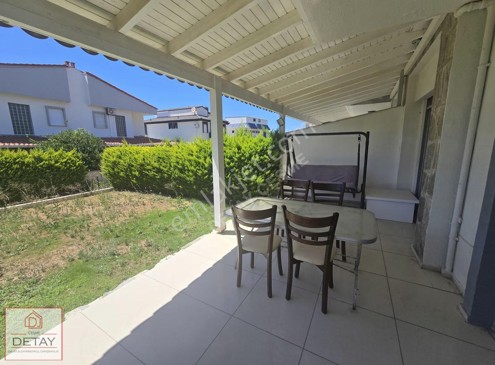 Çeşme'de Eşyalı Kiralık 5+1 Villa (deniz Manzaralı) - Görsel 11
