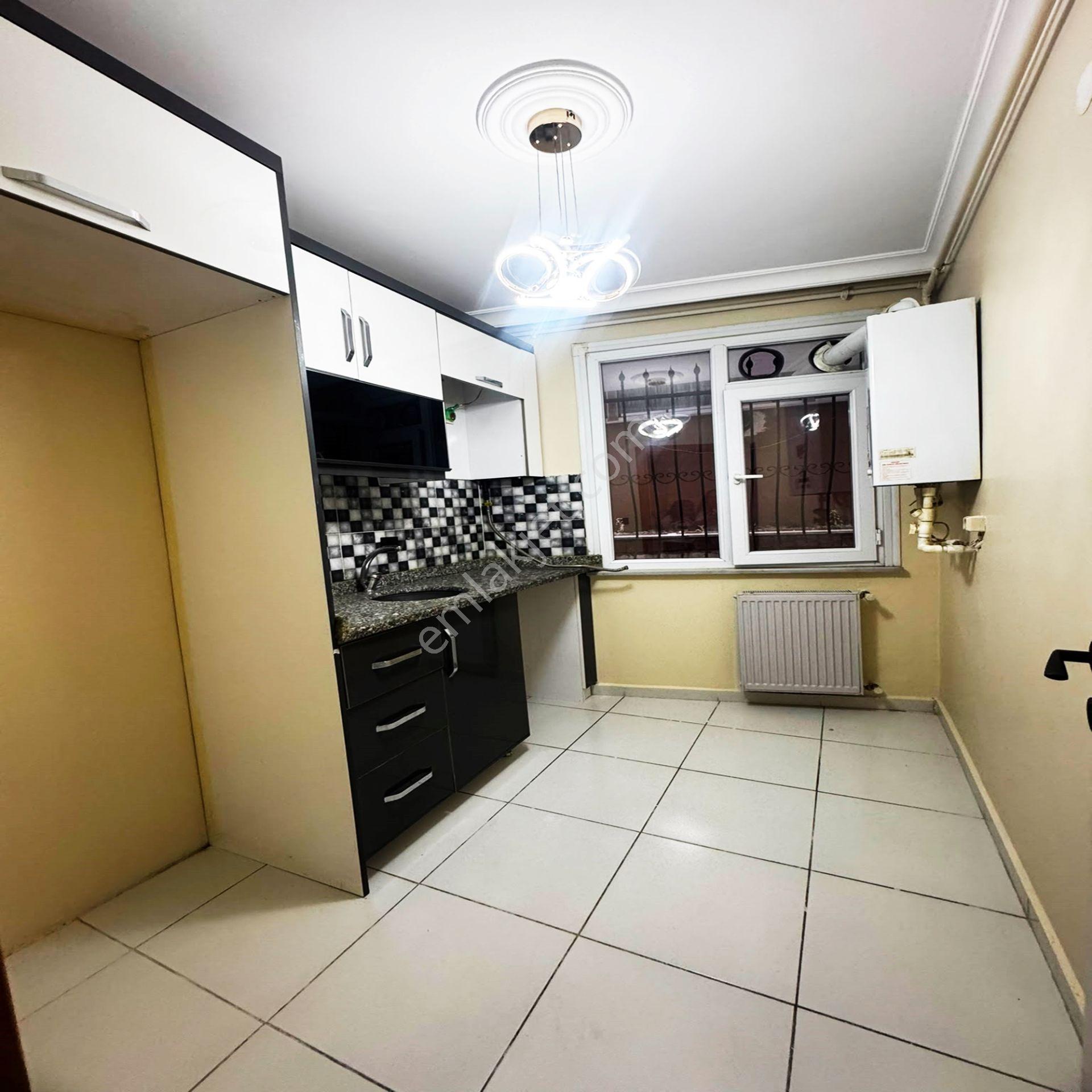 Üçevler Mahallesinde Kullanışlı Katılım Evlerine Uygun Satılık Daire - Görsel 12