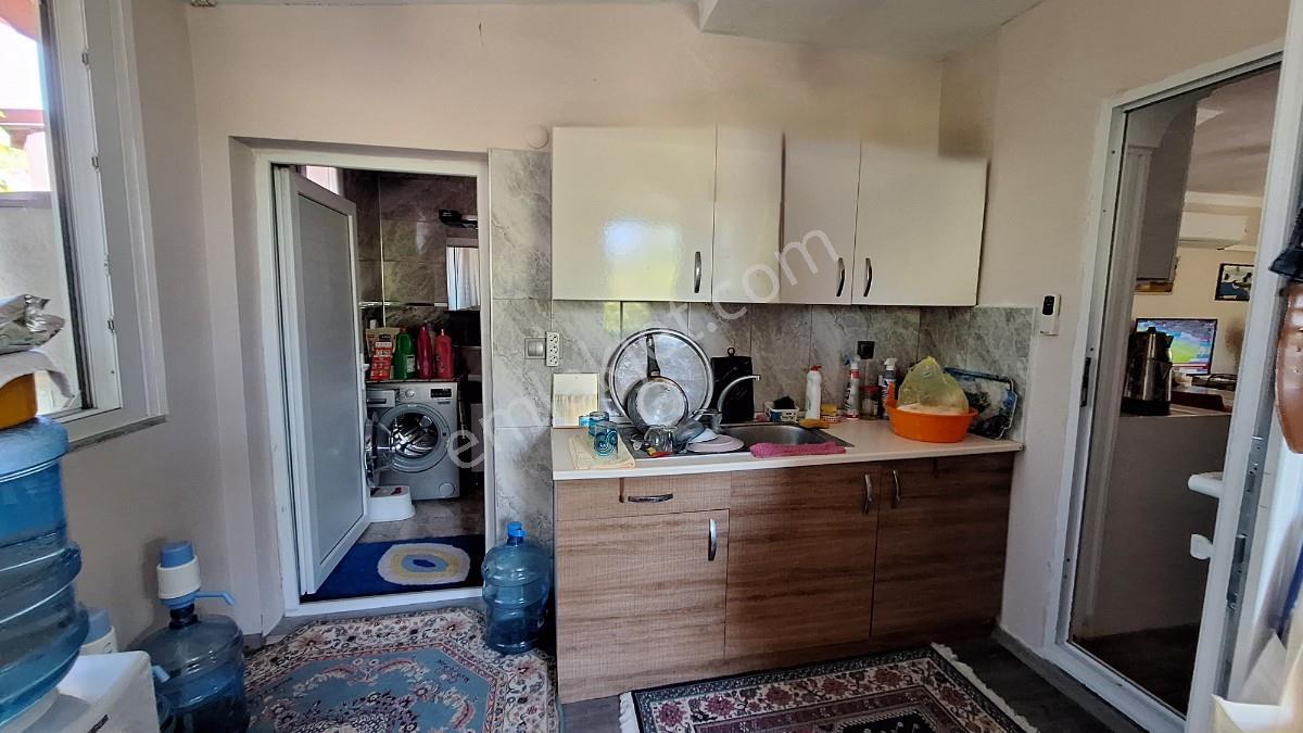 Kuşadası Davutlar Mahallesinde Satılık Bahçeli 4+1 Yazlık - Görsel 13