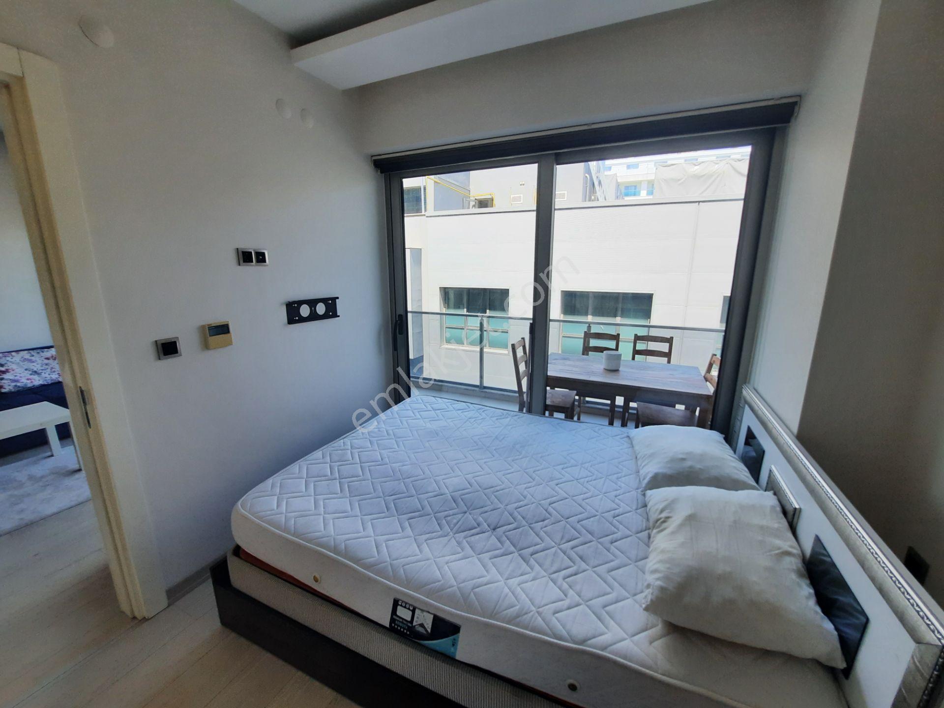 Avcılar Lobi Parlas Residence, Kapalı Havuz, Otopark, Eşyalı 1+1 - Görsel 25