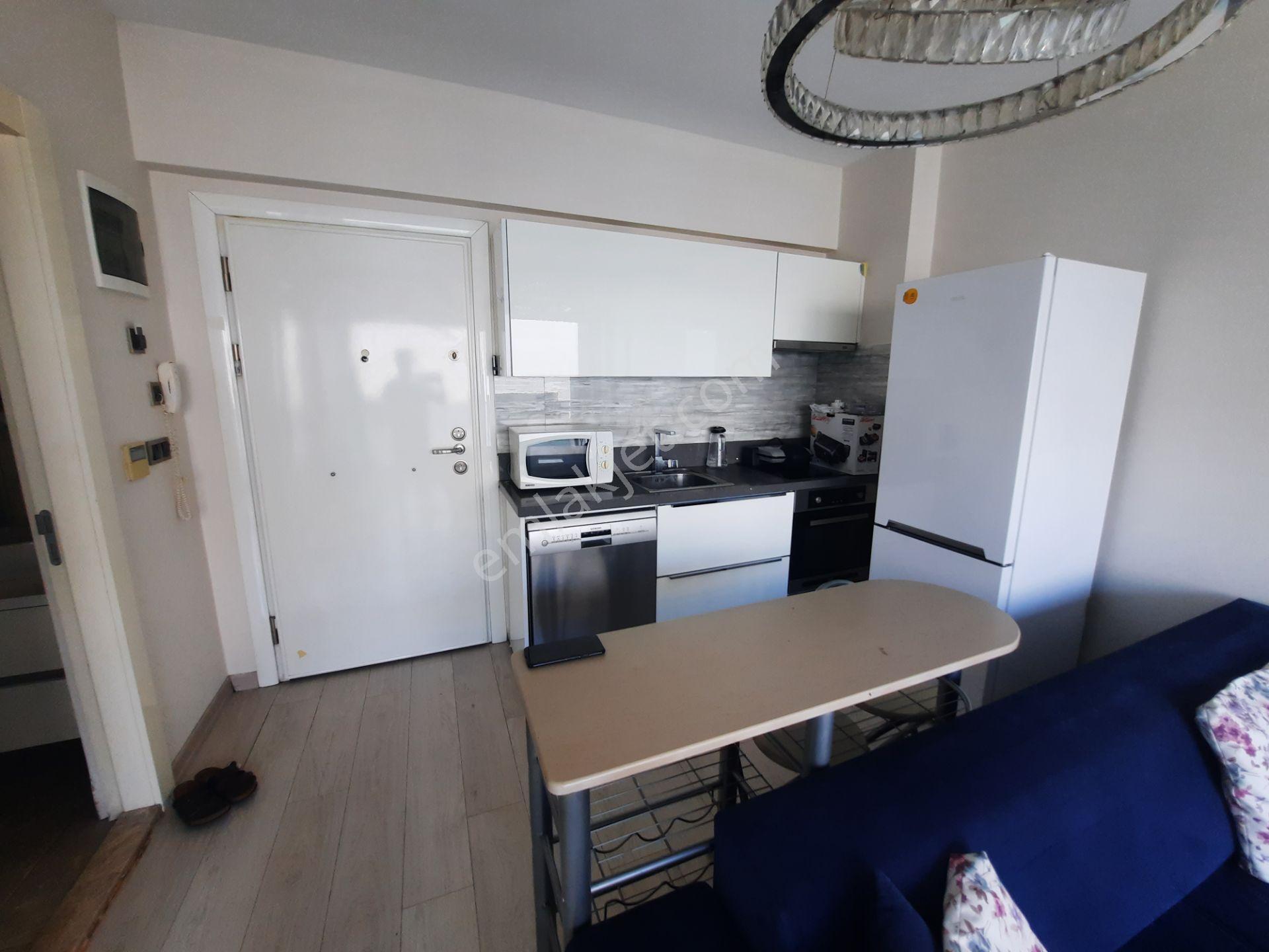 Avcılar Lobi Parlas Residence, Kapalı Havuz, Otopark, Eşyalı 1+1 - Görsel 19