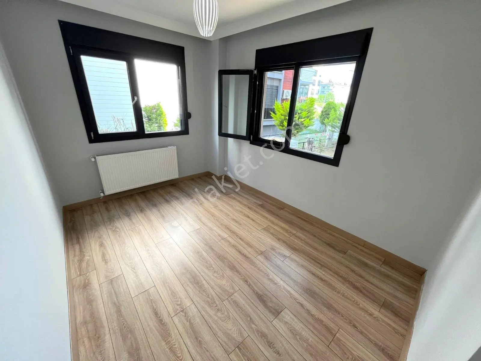 ▀ Güç'ten Akçay'da Ayrı Mutfaklı Denize Yakın Full Kredili 2+1 Daire - Görsel 21