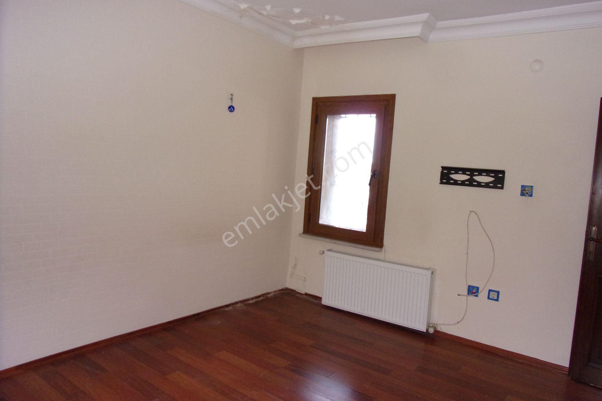 Tarabya Sitede 4+1 225 Metrekare Satılık Triblex Daire - Görsel 19