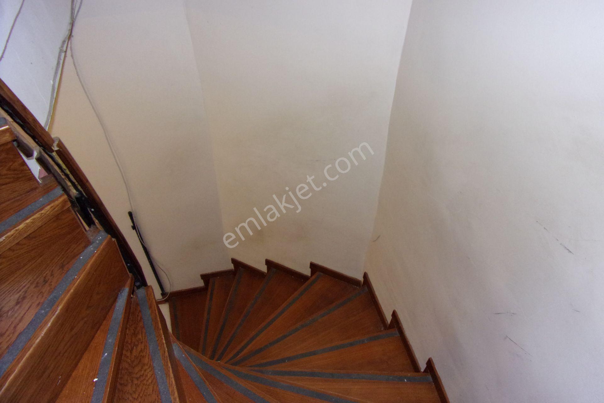 Tarabya Sitede 4+1 225 Metrekare Satılık Triblex Daire - Görsel 34