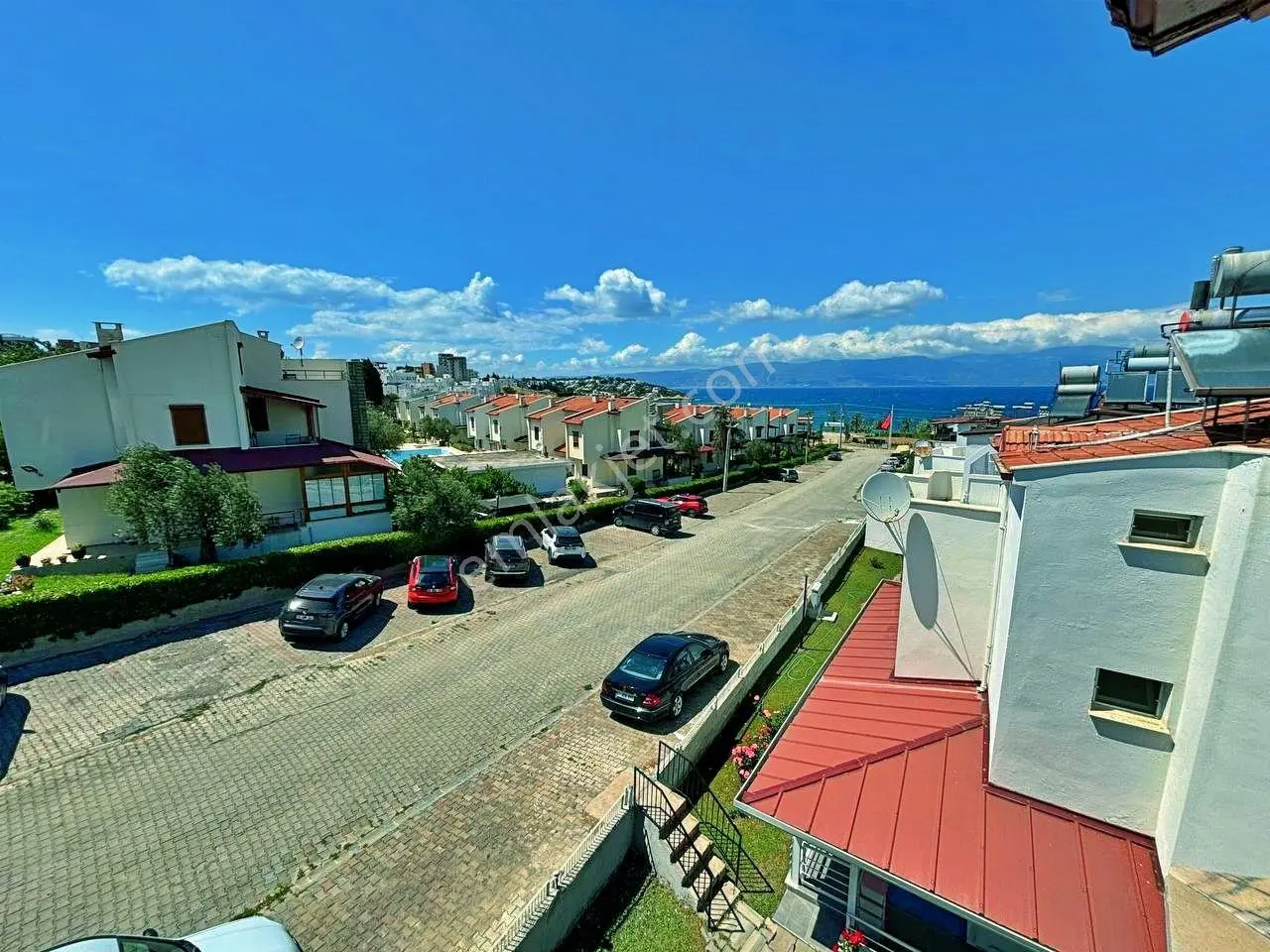 Uytundan Gömeç Karaağaçta Denize 50 Metre Manzaralı 3+1 Villa - Görsel 3