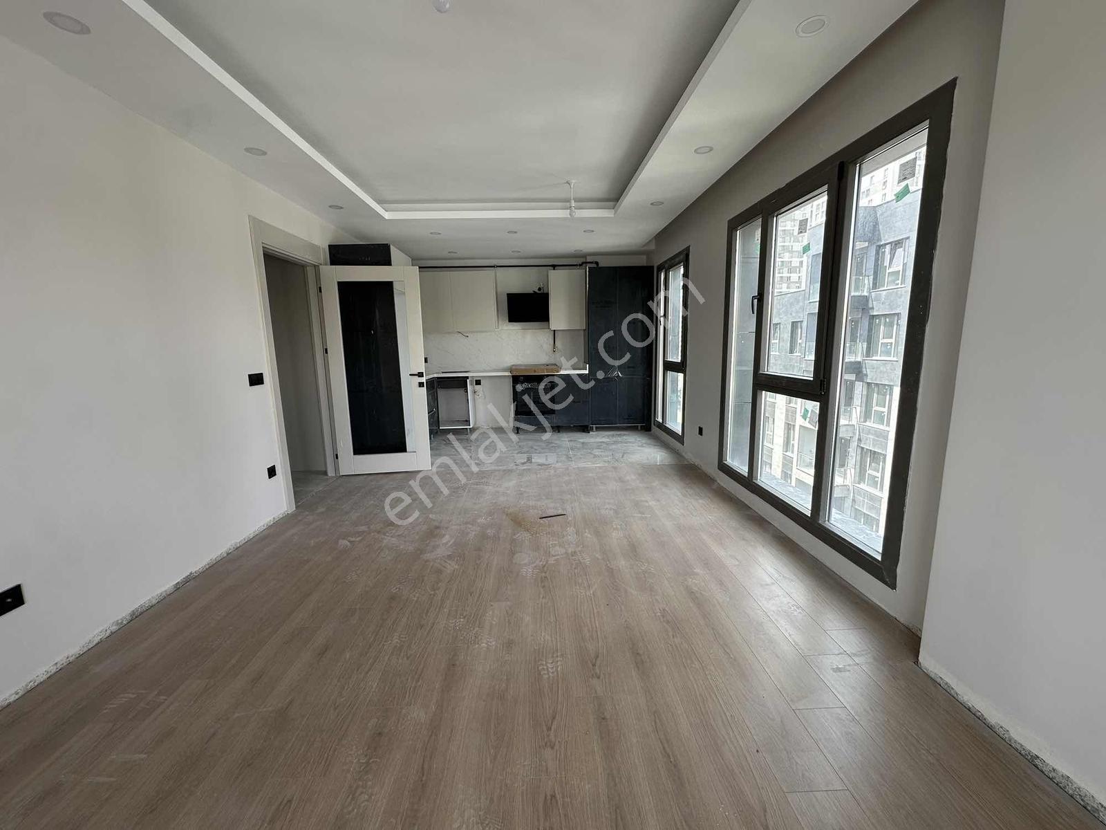 Empire Beylikdüzü Kiralık 1+1 52 M2 Büyük Tip Teraslı Daire - Görsel 9
