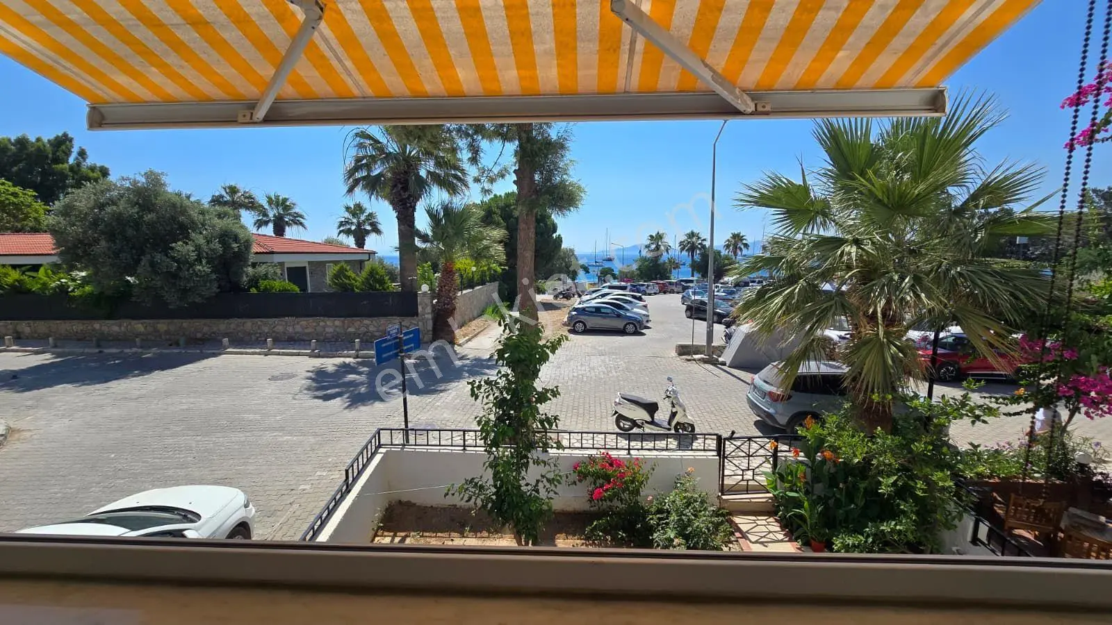 Datça Merkez'de Denize Sıfır 80 M² 2+1 Sezonluk Kiralık Daire