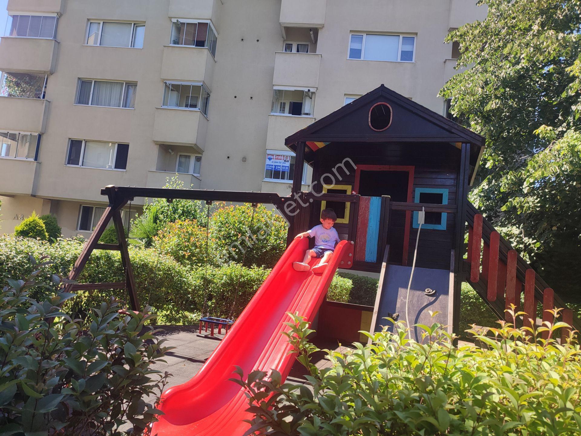 Çekmeköy Merkez De Altınkoza Evlerinde Kiralık 3+1 Daire - Görsel 33