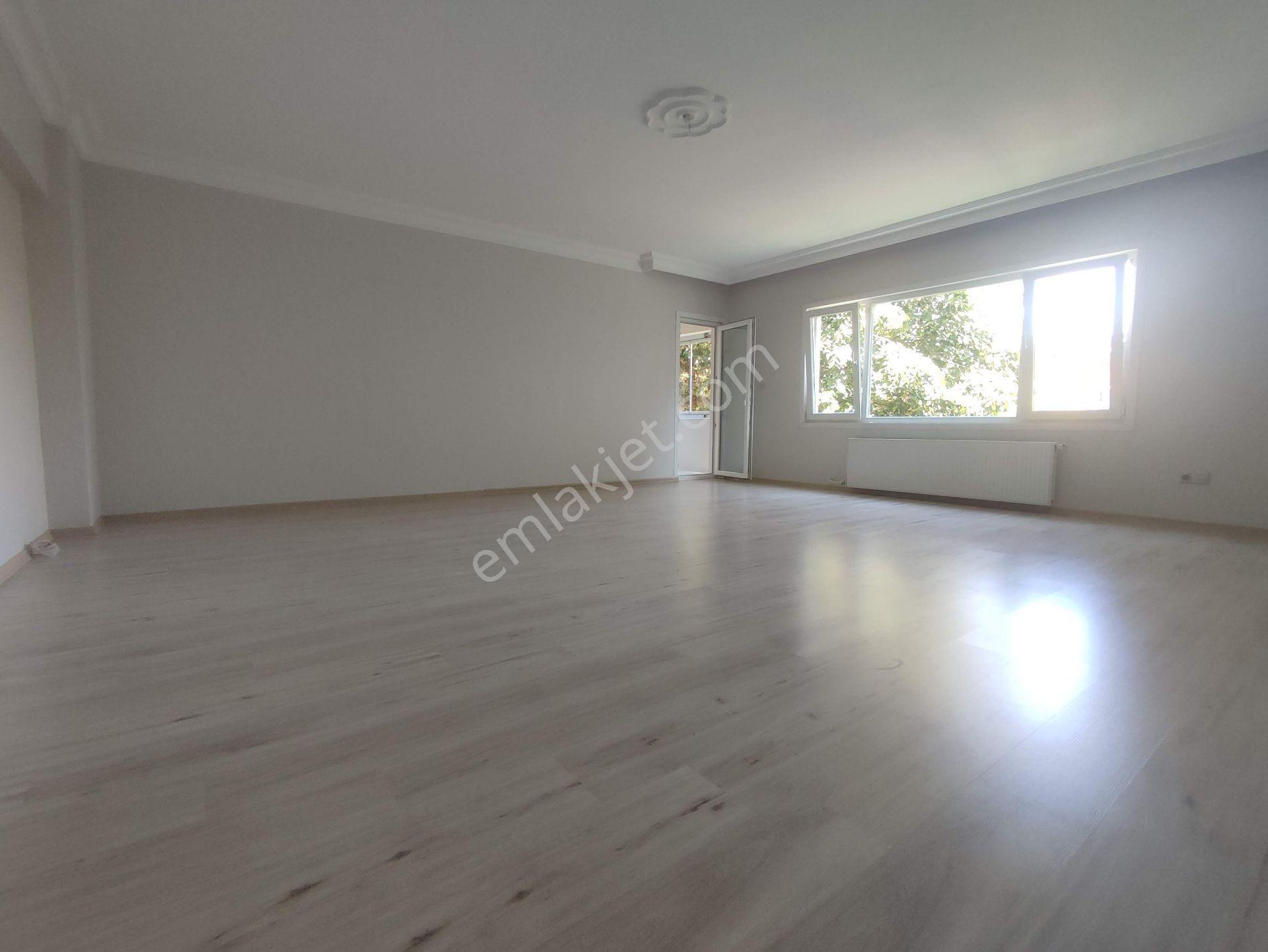 Çekmeköy Merkez De Altınkoza Evlerinde Kiralık 3+1 Daire - Görsel 7