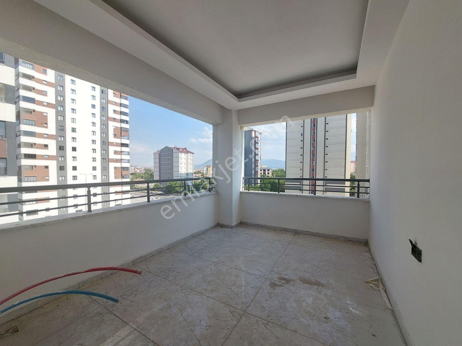 Kiralık 5 Odalı Sıfır Daire - Görsel 3