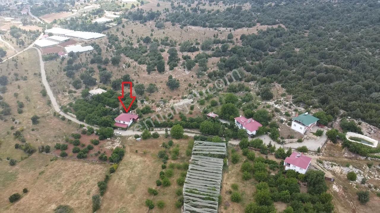 Erdemli Kızılen 1.5 Dönüm Bahçe İçerisinde Altı Depolu Ev - Görsel 14
