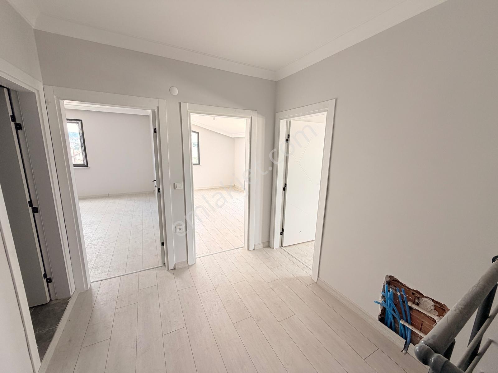 Gebze Arapçeşme Satılık Sıfır Lüx 4+1 Dubleks Daire - Görsel 3