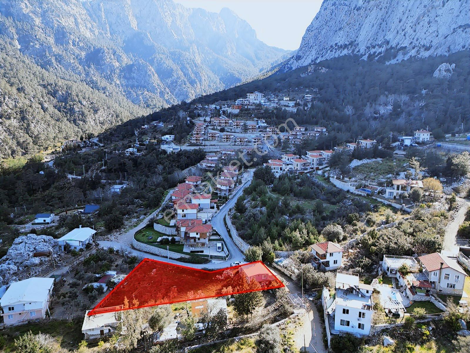 Poyrazdan Konyaaltı Hisarçandır'da Satılık 1314m² Arsa Ve Ev