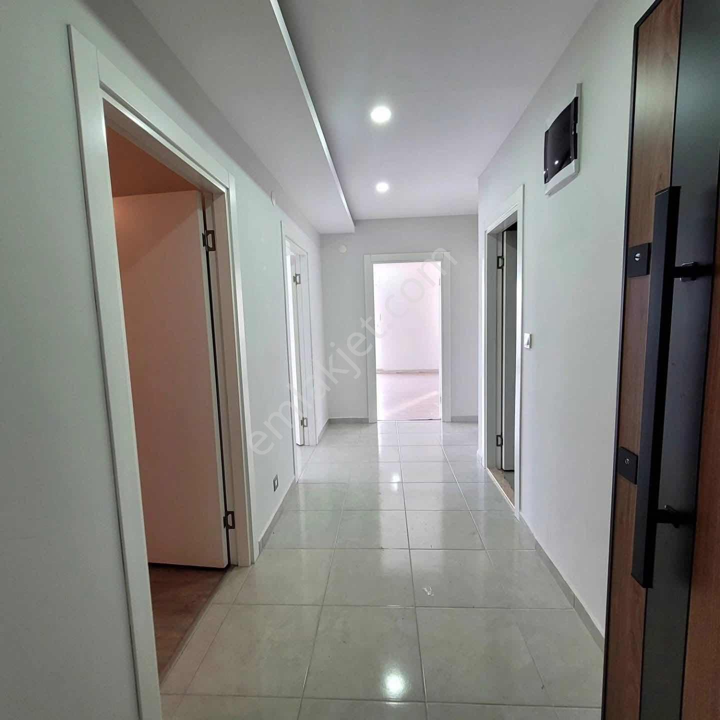 Göçerler Yamaç Evler Sitesi'nde Kiralık 2+1 3.kat Daire - Görsel 8