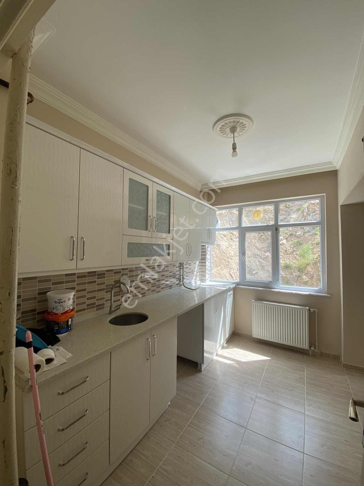 2y Duman Emlak'tan Merkezi Konum İçi Yapılı 3+1 Kiralık Daire - Görsel 16