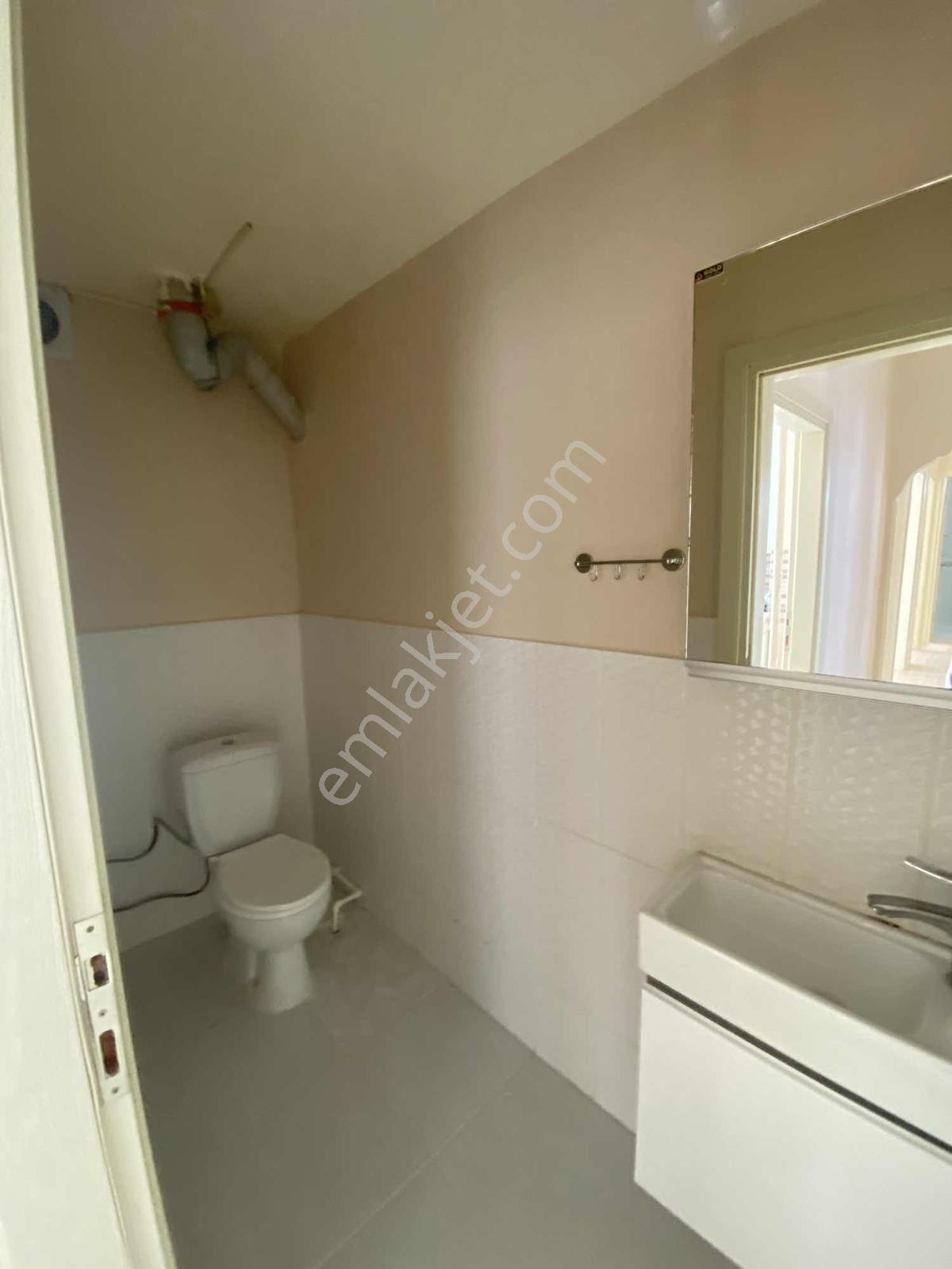 2y Duman Emlak'tan Merkezi Konum İçi Yapılı 3+1 Kiralık Daire - Görsel 9