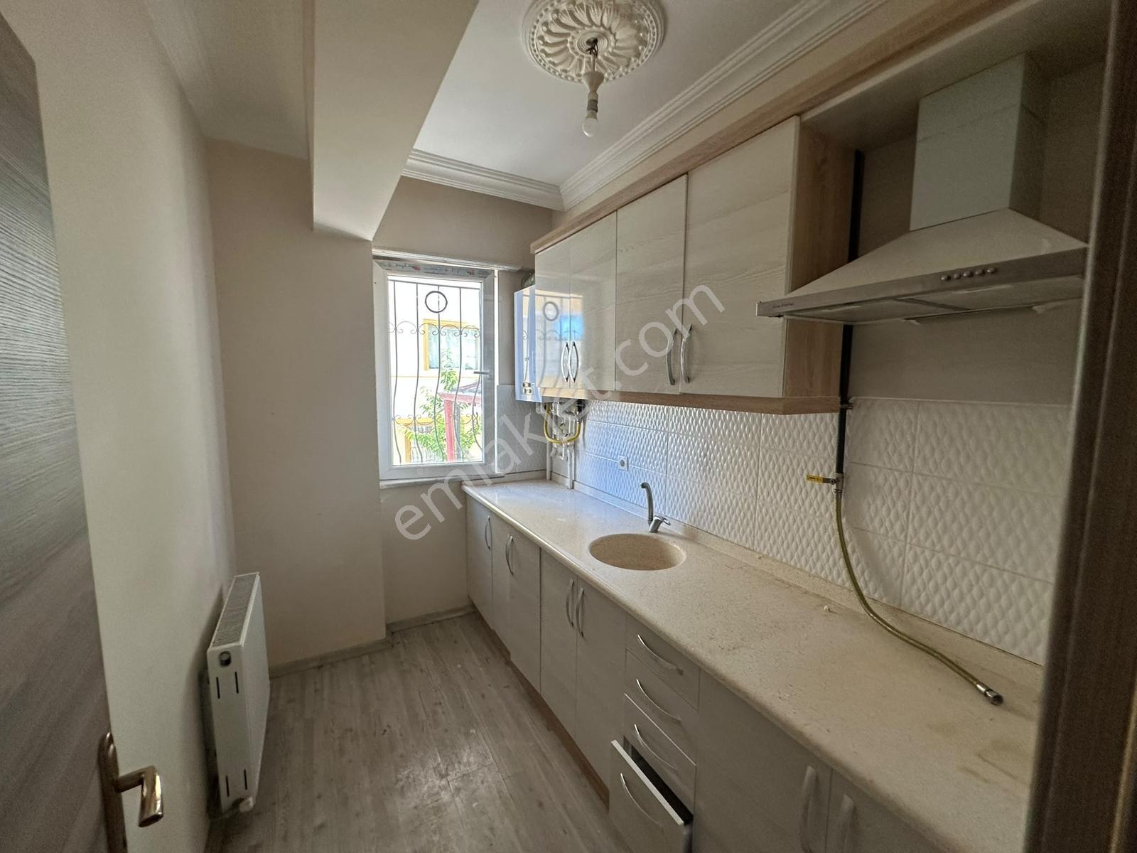2000 Evler Mah.de Satılık 1+1 70 M² Giriş Kat Fırsat Daire - Görsel 19