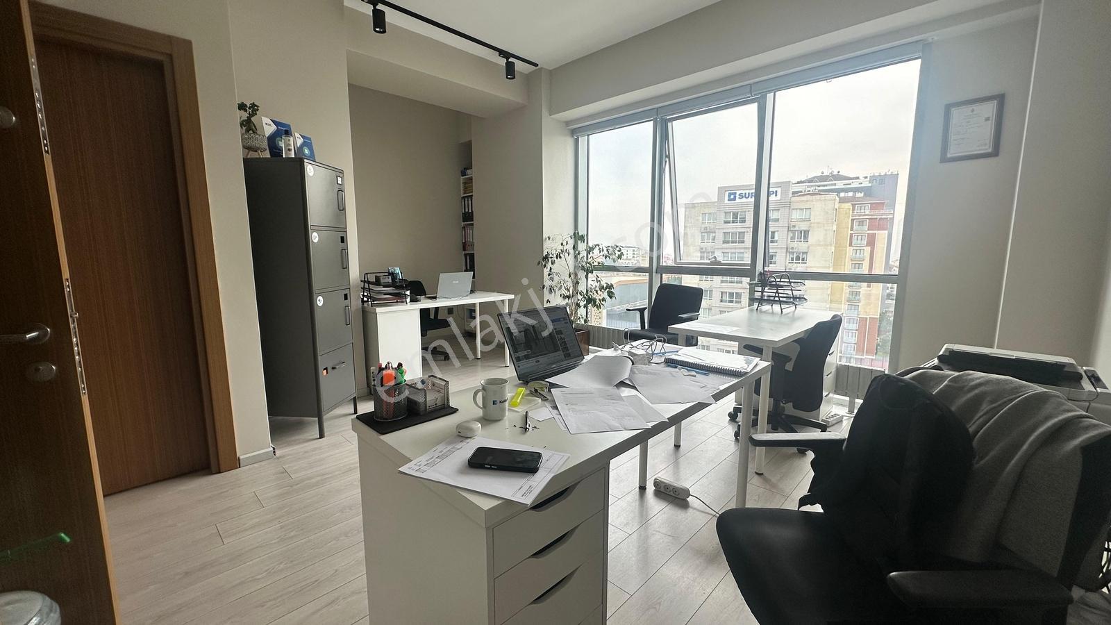 Relux Plaza'da Kiralık 1+0 Ofis - Görsel 6