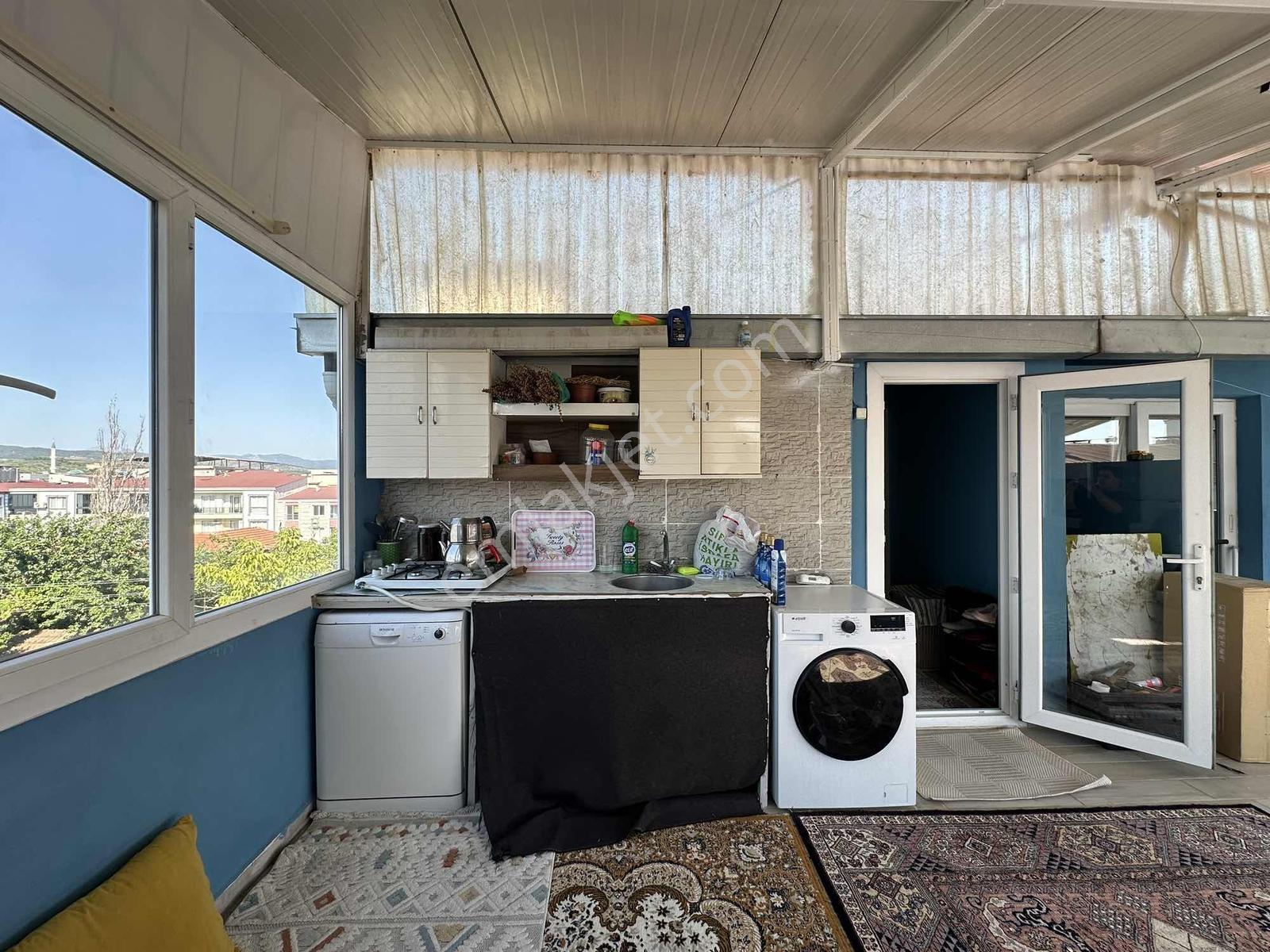 Öz-er Gayrimenkul'den Satılık 3+1 70m2 Teraslı Dublexs Daire - Görsel 9