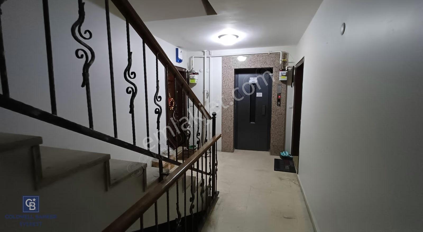 Fsm Bulvarı Altı Cumhuriyet Mh.eşyalı Kiralık 3+1 Daire - Görsel 3