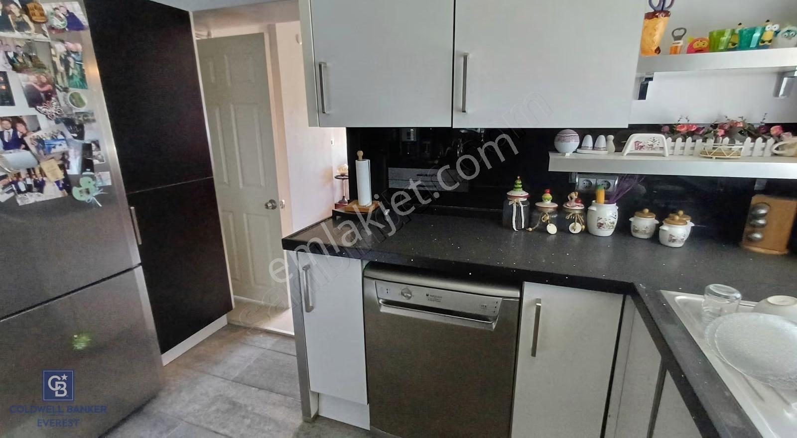 Fsm Bulvarı Altı Cumhuriyet Mh.eşyalı Kiralık 3+1 Daire - Görsel 14